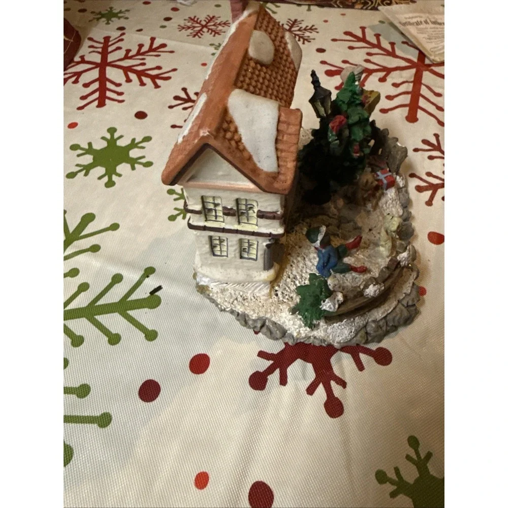 Santa's Toy Workshop Christmas House Figurine Snow Village Decorations Authentic